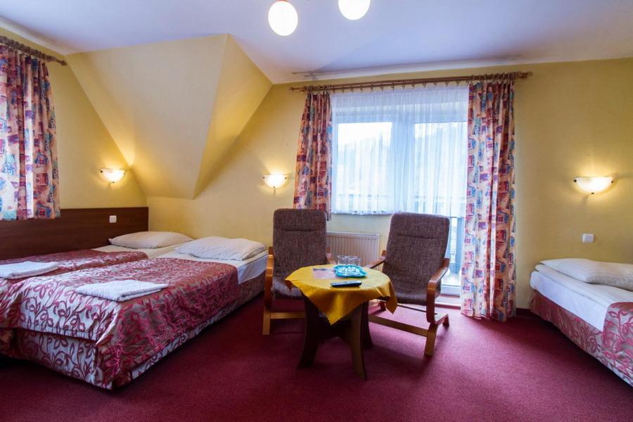 Pod Giewontem Guest house 2*
